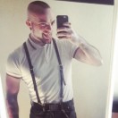 Gay Cruising: Skinhead Hetero / Bi buscando perros...