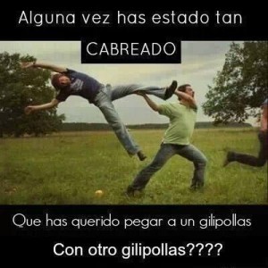 Cruising Gay: "Esclavos" falsos / calientapollas.