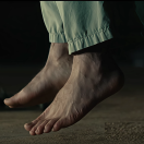 Xtudr - Amos y Esclavos con fetiche por los pies: Mucho mejor si son como los de Sentry (Lewis Pullman) :)