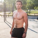 Xtudr - Elite España : Grupo solo para tíos a partir de un cierto físico. Para quedadas en grupo o encuentros individuales, donde encontrar chicos con buen físico, amos o sumisos. Solo gente con foto o que me la envíe por privado.