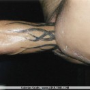 Xtudr - Brazos tatuados fisteadores: Como te gustan los brazos para que te fisteen? Los tatuados nos abren más las carnes para que nos lleguen más a fondo.