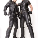 Xtudr - Gay Leather: Amantes del sexo leather.
