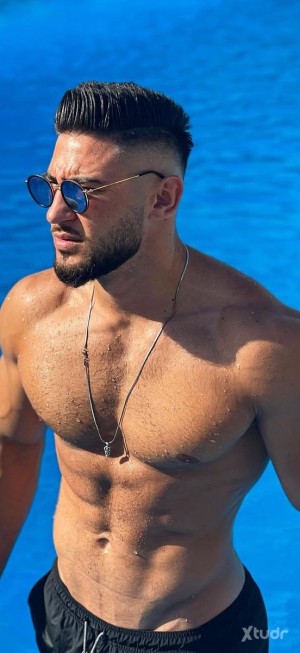 Xtudr - ab8nt7bi: Sexo ahora 
