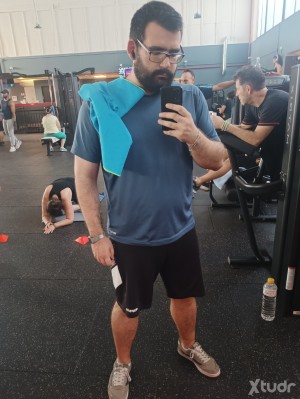Xtudr - Rodro: Chubby submissive bottom, submissive and compliant looking for dominant men and pigs to make up for my lack of experience. I ...
