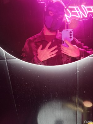 Xtudr - Toy_pup: Un perrete que le gusta salir de caza... Lanzame la pelota que te la traeré con otro regalito 🐕🐕