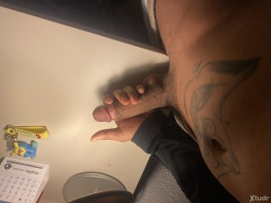 Xtudr - chicoLATINO19: CHICO JOVEN! Latino