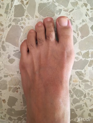 Xtudr - Xibori: Caring daddy and foot fetishist. I'm looking for a young footfriend, max 30 years old.
I also enjoy foot torture, especially...
