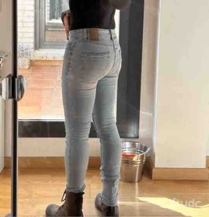 Xtudr - Mimox: Looking for a good dominant man…