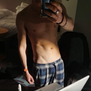Xtudr - 8502: You want me to translate text from Spanish to English, without censoring any words, including explicit or vulgar language. You...