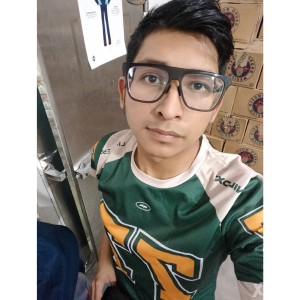 Xtudr - rueda_8: I'm a novice with the desire to enter this world, looking for a dominant man to serve and guide me through my new life.