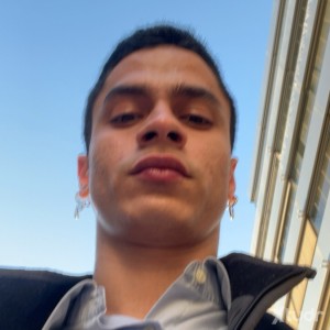 Xtudr - finpowerbttm: Me gusta ser utilizado como una puta pero prefiero ser adorado como tu dios