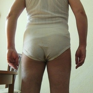 Xtudr - javiermg1965: I'm looking for a partner, but until the chosen one appears, I settle for finding a few 