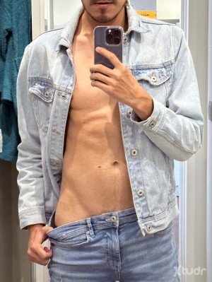 Xtudr - Mexicant: Mexicano viviendo en Madrid
Busco alguien que me mime, cumpla y conceda lo que yo quiera