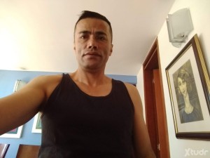 Xtudr - GigioConnor: Trigueño amoroso,cariñoso , complaciente.