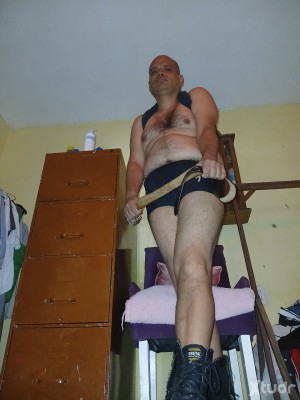 Xtudr - angeldon: Some dominant man for a mature submissive man