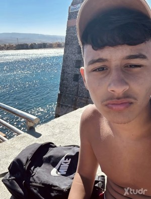 Xtudr - adriellgay: Who fucks my ass?