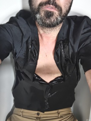 Xtudr - El_Explorador_Kink: There's nothing more exciting than saying yes Master and obeying orders; but of course, we have to share our fet...