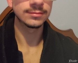 Xtudr - Switchslaveburgos: I'm looking to connect with people and explore my fantasies. I'm a switch who has no problem kneeling in front of...