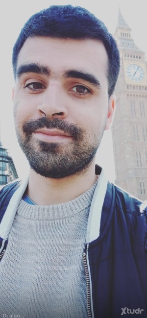 Xtudr - Unirubber: Me mola el rollo bdsm y los uniformes sobretodo de policia/ militar y cierta ropa deportiva. El latex es otro de los plac...