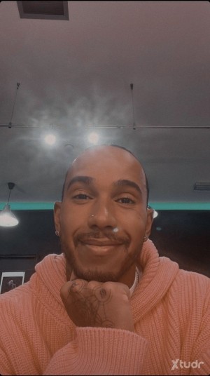 Xtudr - lewislewis341: ask me and I should be able to tell you 