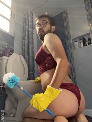 Xtudr - esclavadomestica: Submissive faggot domestic slave