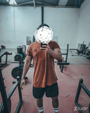 Xtudr - Papisergio: I'm looking for submissive bitches to be at my feet and do whatever comes out of my balls. Newbies or experts welcome, a...