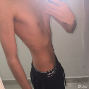 Xtudr - xrooo: Busco quien me enseñe a ser sumiso