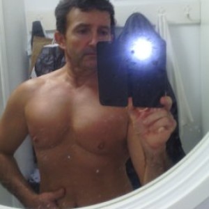 Xtudr - culitocadizalg: Dark-haired, good body, nice, affectionate, kind, very hot, always horny, from the countryside area of Gibraltar, Ca...