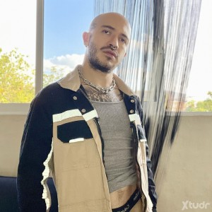 Xtudr - kinkskinhead: Underwear, armpits, t-shirts, sportswear, sneakers, socks, golden shower, chastity, domination