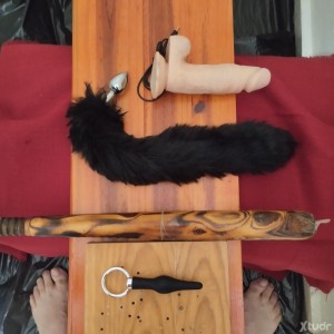 Xtudr - alberto52: Fat submissive inexperienced having practiced submission games wanting to take a step further. Skype carrum72