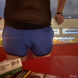 Xtudr - Psv-56:  Pasivo. Sumiso. Adoro que me trabajen los pezones. Muy anal. Nudista/exhibicionista y CMNM. Sólo me han fisteado 3 veces (q...