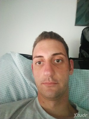 Xtudr - jqgec24g: Amo busco conocer un esclavo mayor que yo serio real educado en su sitio .