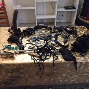 Xtudr - AMOAFRICANO: African Dominant Master Cash, with a lot of experience, seeking white submissive men to serve me. I will adapt to your ...