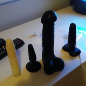 Xtudr - ESCLAVOLUIS: I am a prostitute of the lord I am a servant of 47 years old pig I like to obey the master and be his wc swallow me his...