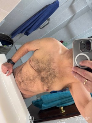 Xtudr - Muydiscreto45: Busco amo morboso y discreto soy cuidadoso con las ITS y muy sumiso y complaciente llevo vida hetero 
Telegram vive_l...