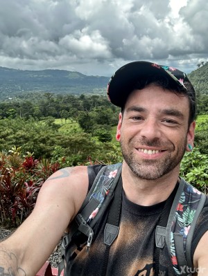 Xtudr - NewSubFuckBoy: Very new to the kink world need a good teacher that’s willing to go slow, but force me to move forward. I had not had...