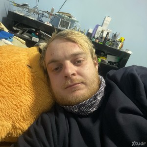 Xtudr - dazabbiss: Submissive boy into adult baby diaper lover submissive dominant puppy play and many more, feel free to send a message.