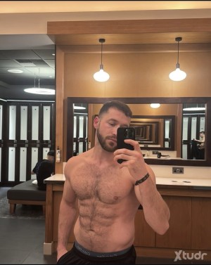 Xtudr - MP88: Im not sure, cuz I’m new to this. You can ask me for my OF 😬