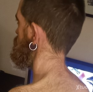 Xtudr - Subp1g: I'm looking for a dominant Dom Pig master, preferably a steady one, to subdue me.