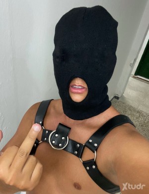 Xtudr - nenedominante02: Dominant young guy looking for submissive and financially stable males. If you're not a submissive with financial s...