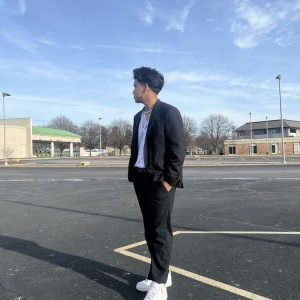 Xtudr - uitfweu8: I love to hangout with friends and family and lok for relationship or fun or hookup.