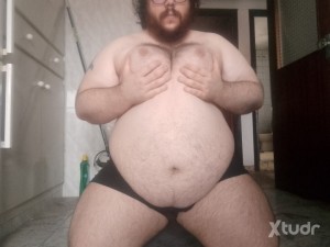 Xtudr - CerdakoGordo: Busco macho que le vayan realmente Cerdakos Gordos Bien guarro en la cama jejeje, Soy Pas con aguante tragón sin limit...