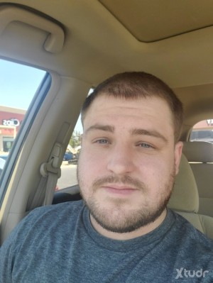 Xtudr - Lasvegasbiguy702: Vegas local looking to be trained as a sub slave! Mild to wild!