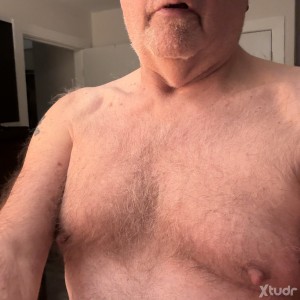 Xtudr - Garthe: I am a power bottom  love ass play foot worship kissing and kinky stuff.   If you are a dominant man would love to talk and ...