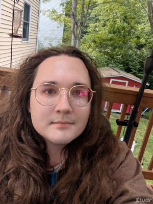 Xtudr - DustyLex: Activo decidido al control y la estructura. Establezco estándares para el aseo personal, la forma física y las rutinas, se...