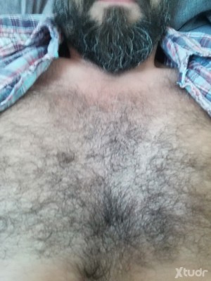 Xtudr - Capitan: Only for mature hairy men. Morbid practices, BDSM, outdoors, submission, role-playing games. Educated and cultured people.