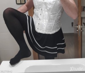 Xtudr - ZorritaEkche: Looking for mature ones mmm