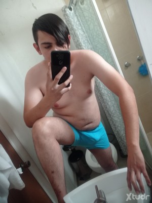 Xtudr - FireWolfGem: Looking for dom