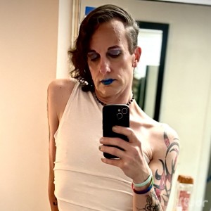 Xtudr - TijanaSakuraRose: I like tops, daddy’s, and doms that spoil baby girls like me. 
