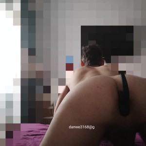 Xtudr - Puttayadiestraputas: Submissive bottom for mature Doms. Cocky top for young pups who want to get initiated. He applied what he has e...